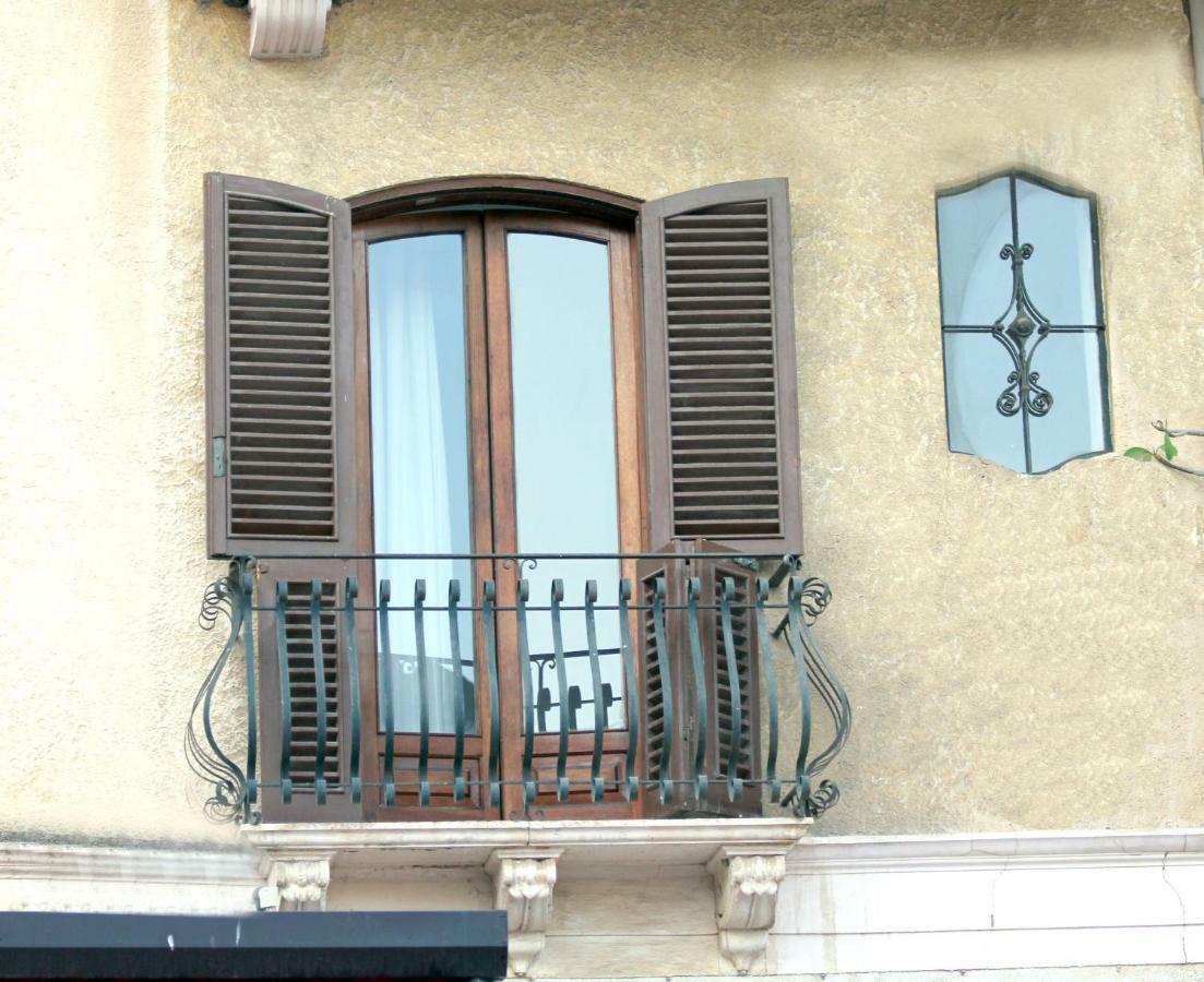 Casa Lungomare Villa Giardini Naxos Eksteriør billede